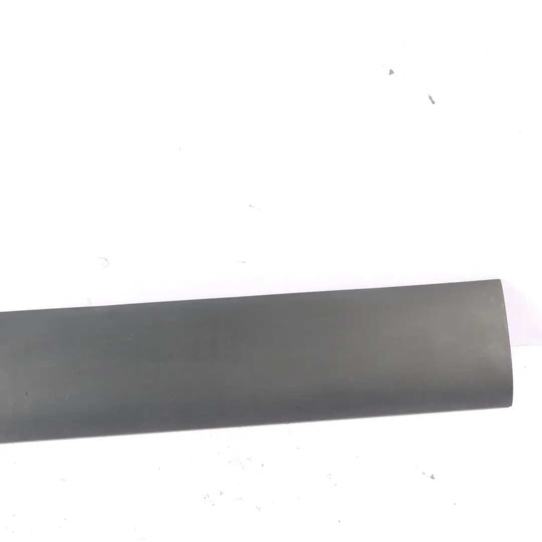 W907 W910 Sliding Side Door Moulding Trim Cover Right O/S to Mercedes with Part number A9106906700 Mercedes W907 W910 Sliding Side Door Moulding Trim Cover Right O/S - SKU A9106906700 - Part number A9106906700