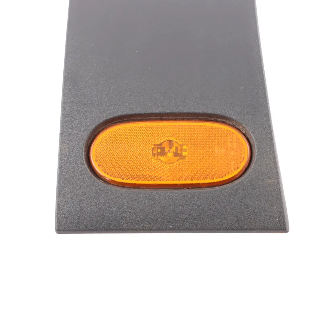 W907 W910 Panneau de garniture montant avant droit pour Mercedes Sprinter à propos du numéro de pièce A9106907600 Mercedes Sprinter W907 W910 Panneau de garniture montant avant droit - SKU A9106907600 - Numéro de pièce A9106907600