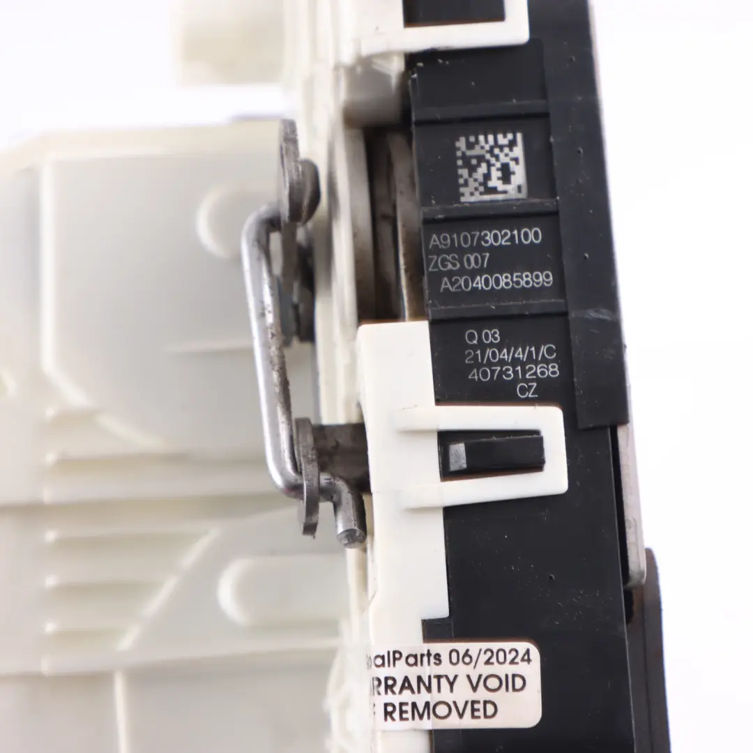 Sliding Door Lock Actuator Mechanism Rear Left N/S to Mercedes W910 with Part number A9107302100 Mercedes W910 Sliding Door Lock Actuator Mechanism Rear Left N/S - SKU rhd-A9107302100 - Part number A9107302100