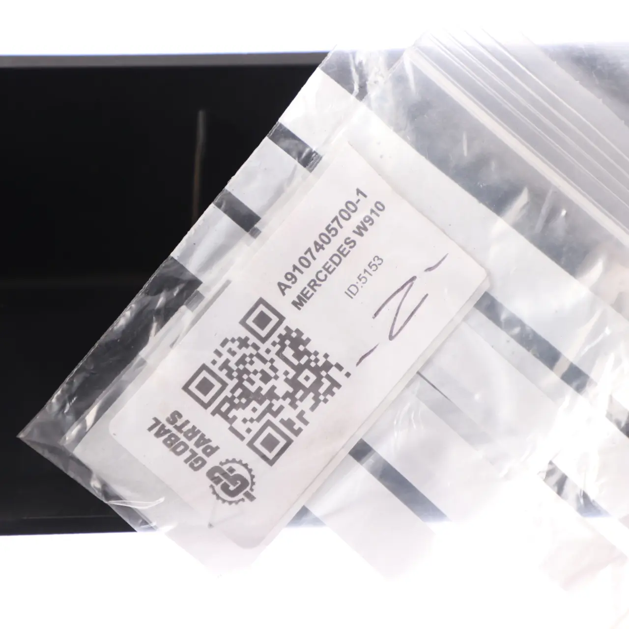Luce targa Mercedes W907 W910 Portellone posteriore Copertura lampada striscia