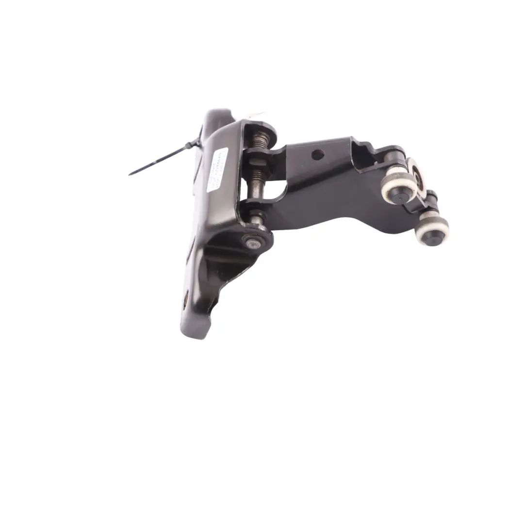 W907 W910 Porte coulissante centrale gauche galet guide poulie pour Mercedes à propos du numéro de pièce A9107630000 Mercedes W907 W910 Porte coulissante centrale gauche galet guide poulie - SKU A9107630000 - Numéro de pièce A9107630000