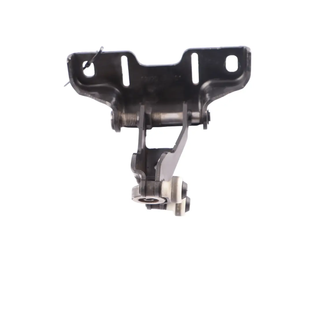 W907 W910 Porta scorrevole centrale sinistra Rullo guida per Mercedes con numero di parte A9107630000 Mercedes W907 W910 Porta scorrevole centrale sinistra Rullo guida - SKU A9107630000 - Numero di parte A9107630000