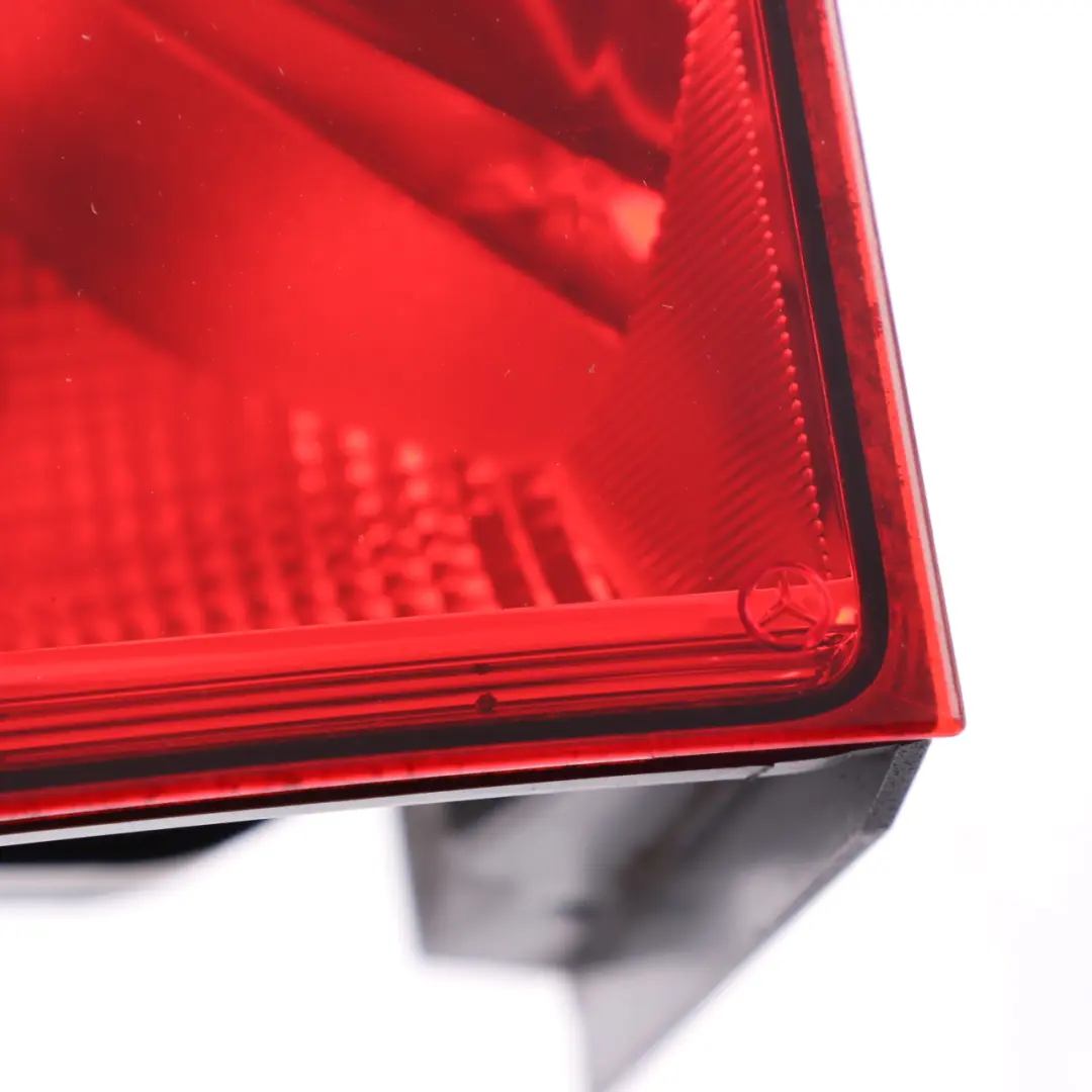 Mercedes Sprinter W907 Links Hinten Licht Lampe Rücklicht - SKU A9108200000 - Teilenummer A9108200000