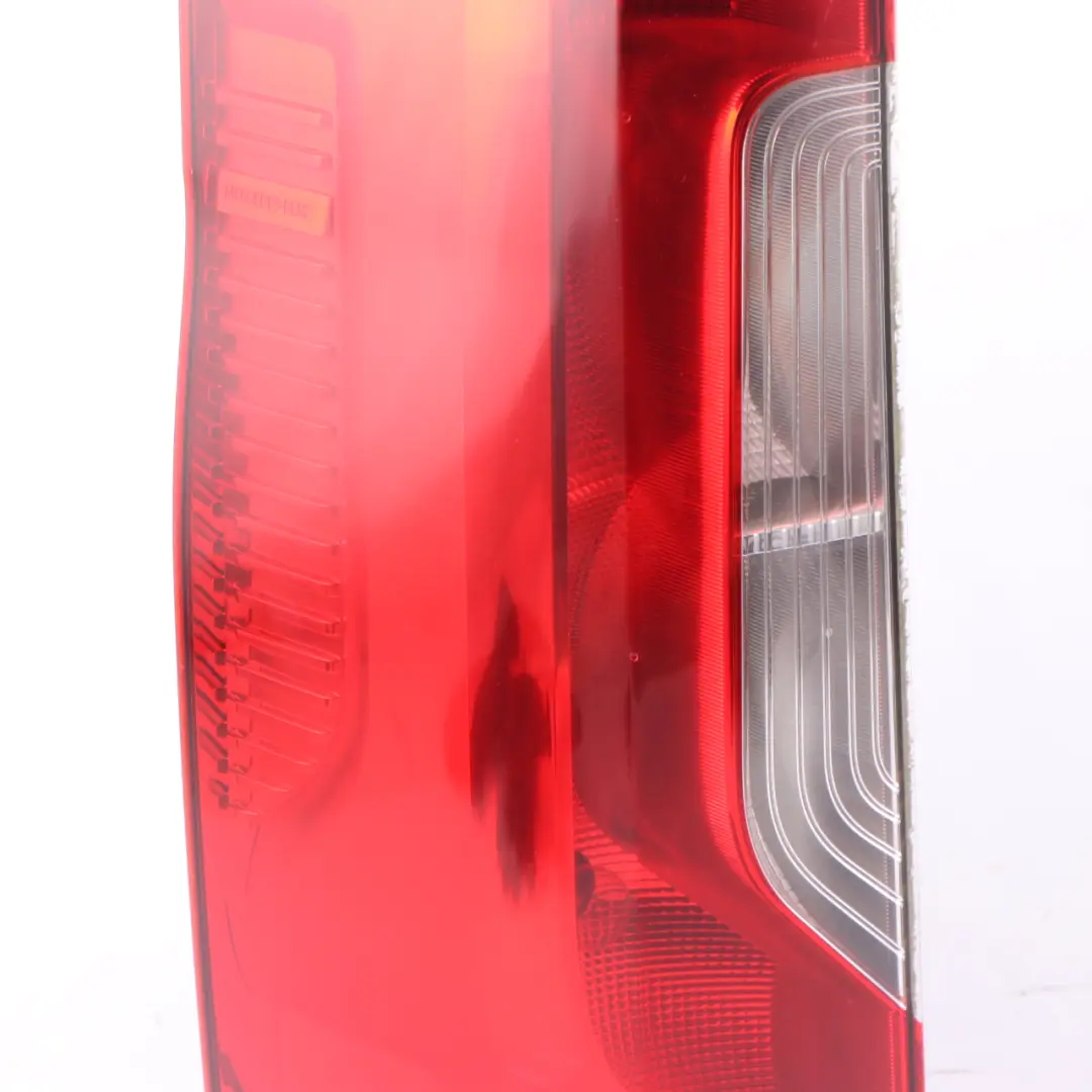 Mercedes Sprinter W907 Links Hinten Licht Lampe Rücklicht - SKU A9108200000 - Teilenummer A9108200000
