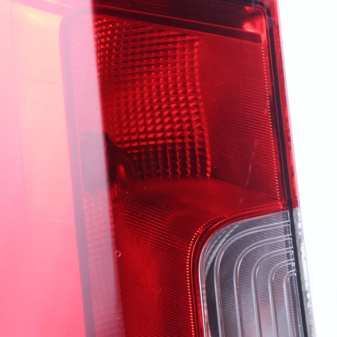 Mercedes Sprinter W907 Links Hinten Licht Lampe Rücklicht - SKU A9108200000 - Teilenummer A9108200000