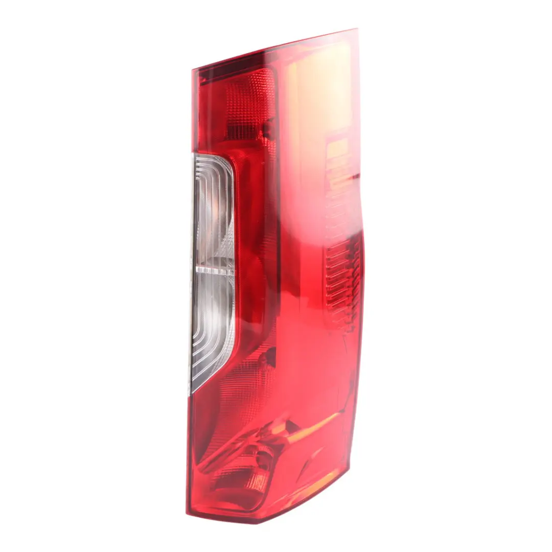 W907 Rechts Hinten Licht Lampe Rücklicht für Mercedes Sprinter mit Teilenummer A9108200100 Mercedes Sprinter W907 Rechts Hinten Licht Lampe Rücklicht - SKU A9108200100 - Teilenummer A9108200100