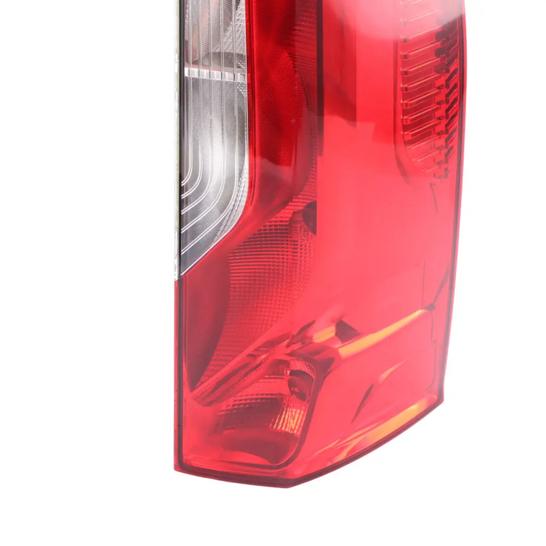 W907 Luz trasera derecha para Mercedes Sprinter con número de pieza A9108200100 Mercedes Sprinter W907 Luz trasera derecha - SKU A9108200100 - Número de pieza A9108200100