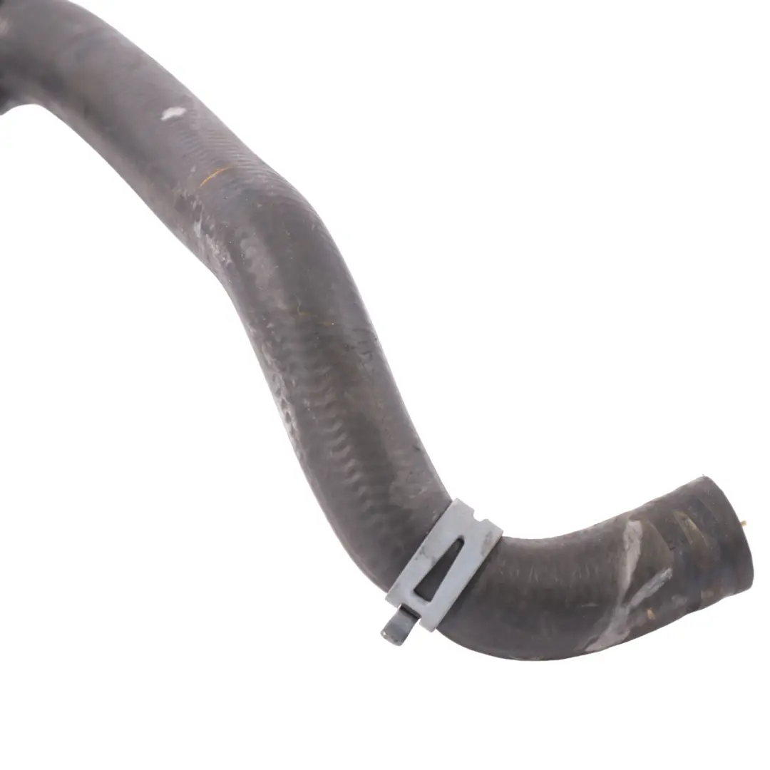 Mercedes Sprinter W910 Diesel OM651 Calentador Refrigerante Manguera de Agua - SKU A9108302600 - Número de pieza A9108302600