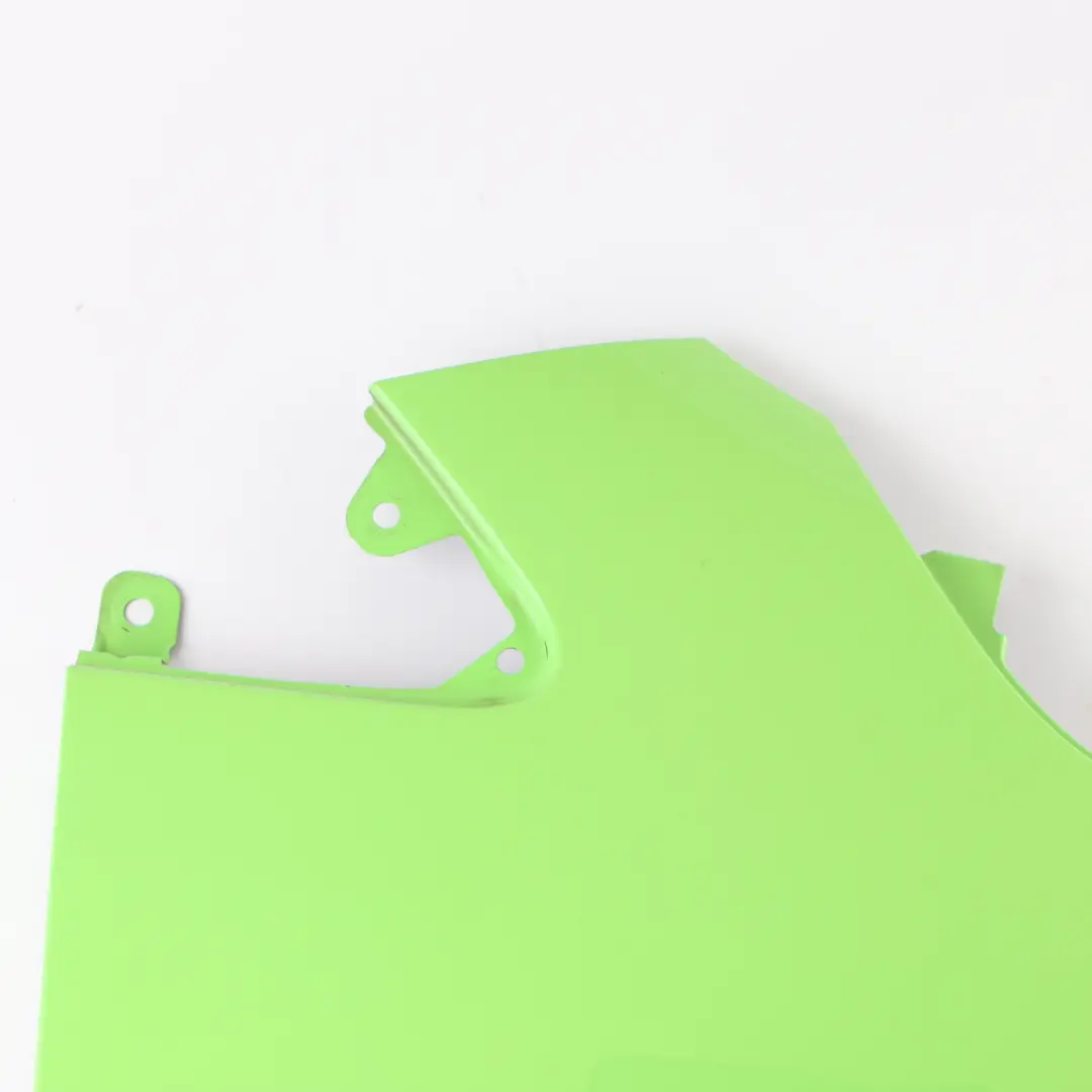 Mercedes W907 Pannello Laterale Anteriore Destro Parafango Ala Verde Foglia 6339 - SKU A9108810100-LGR - Numero di parte A9108810100