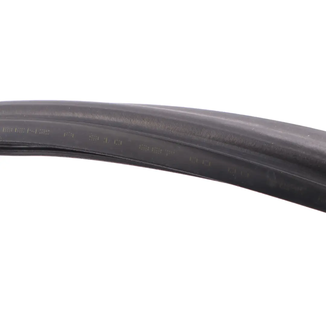  Guarnizione cofano Mercedes Sprinter W907 W910 gomma di tenuta - SKU A9108870000 - Numero di parte A9108870000