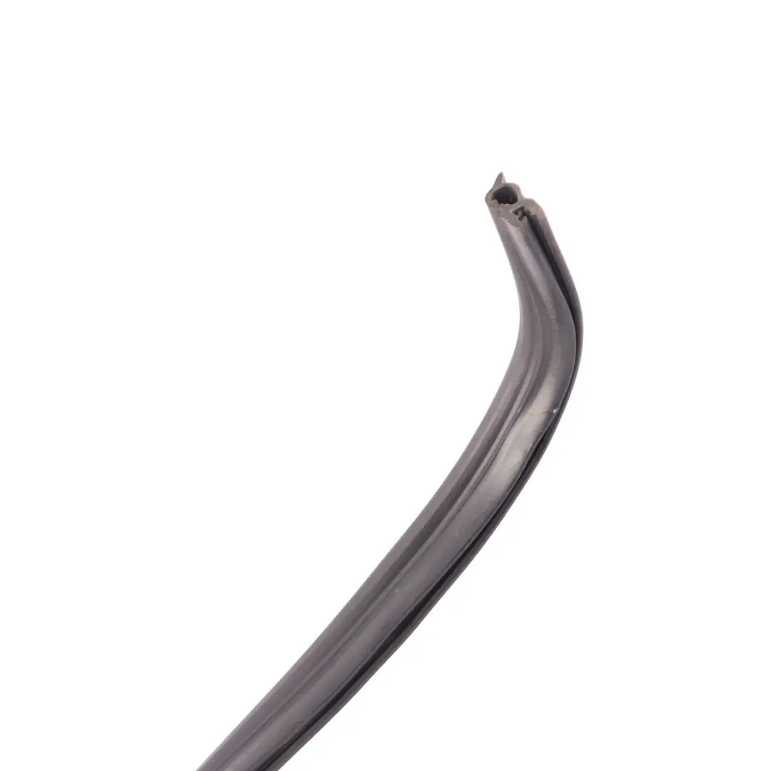  Guarnizione cofano Mercedes Sprinter W907 W910 gomma di tenuta - SKU A9108870000 - Numero di parte A9108870000