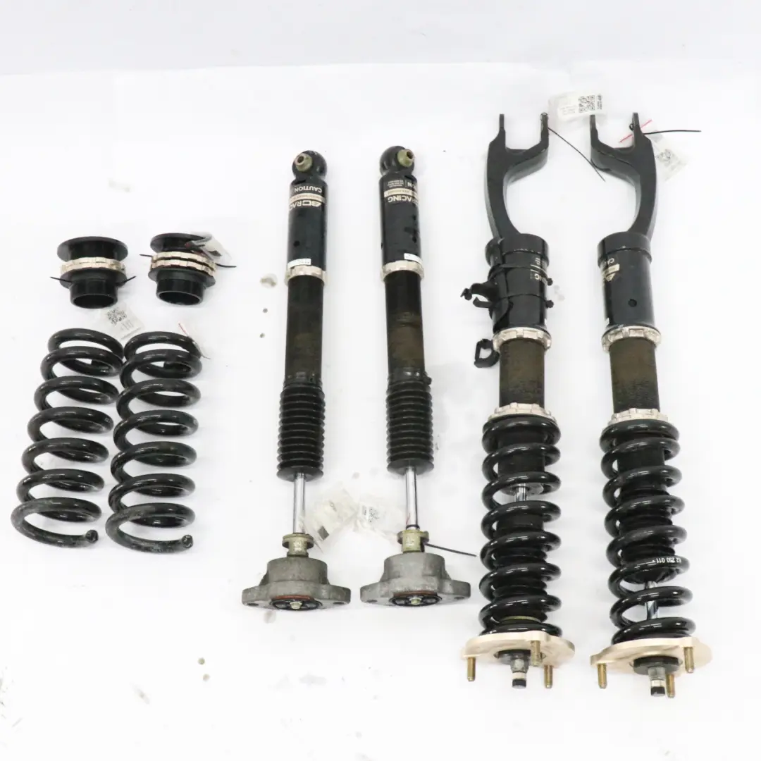 Puntal de resorte BC Racing Conjunto Amortiguador Set para Mercedes W213 con número de pieza BCRACING STRUT SET Mercedes W213 Puntal de resorte BC Racing Conjunto Amortiguador Set - SKU BCRACING STRUT SET - Número de pieza BCRACING STRUT SET