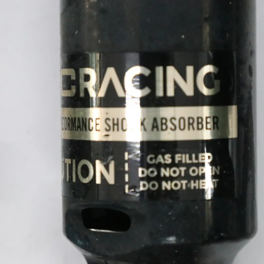 Puntal de resorte BC Racing Conjunto Amortiguador Set para Mercedes W213 con número de pieza BCRACING STRUT SET Mercedes W213 Puntal de resorte BC Racing Conjunto Amortiguador Set - SKU BCRACING STRUT SET - Número de pieza BCRACING STRUT SET