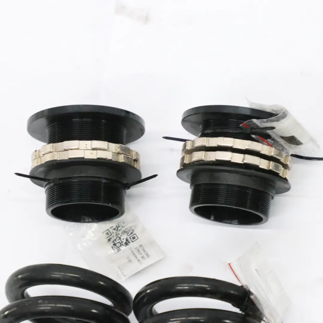 Mercedes W213 puntone a molla BC Racing anteriore posteriore sinistro destro - SKU BCRACING STRUT SET - Numero di parte BCRACING STRUT SET