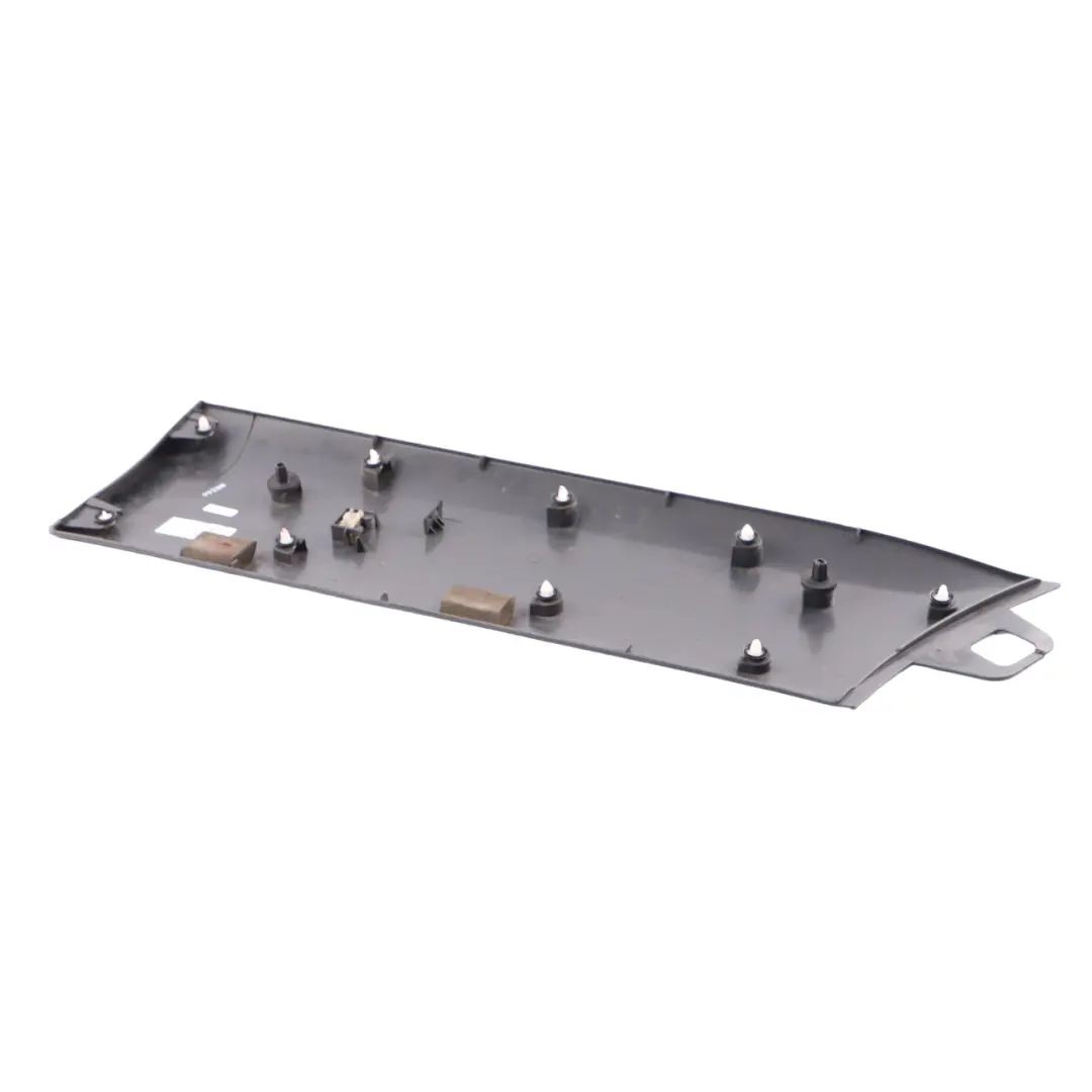MK8 Moldura Puerta Delantera Izquierda para Ford Transit con número de pieza BK31V20781AGW Ford Transit MK8 Moldura Puerta Delantera Izquierda - SKU BK31V20781AGW - Número de pieza BK31V20781AGW