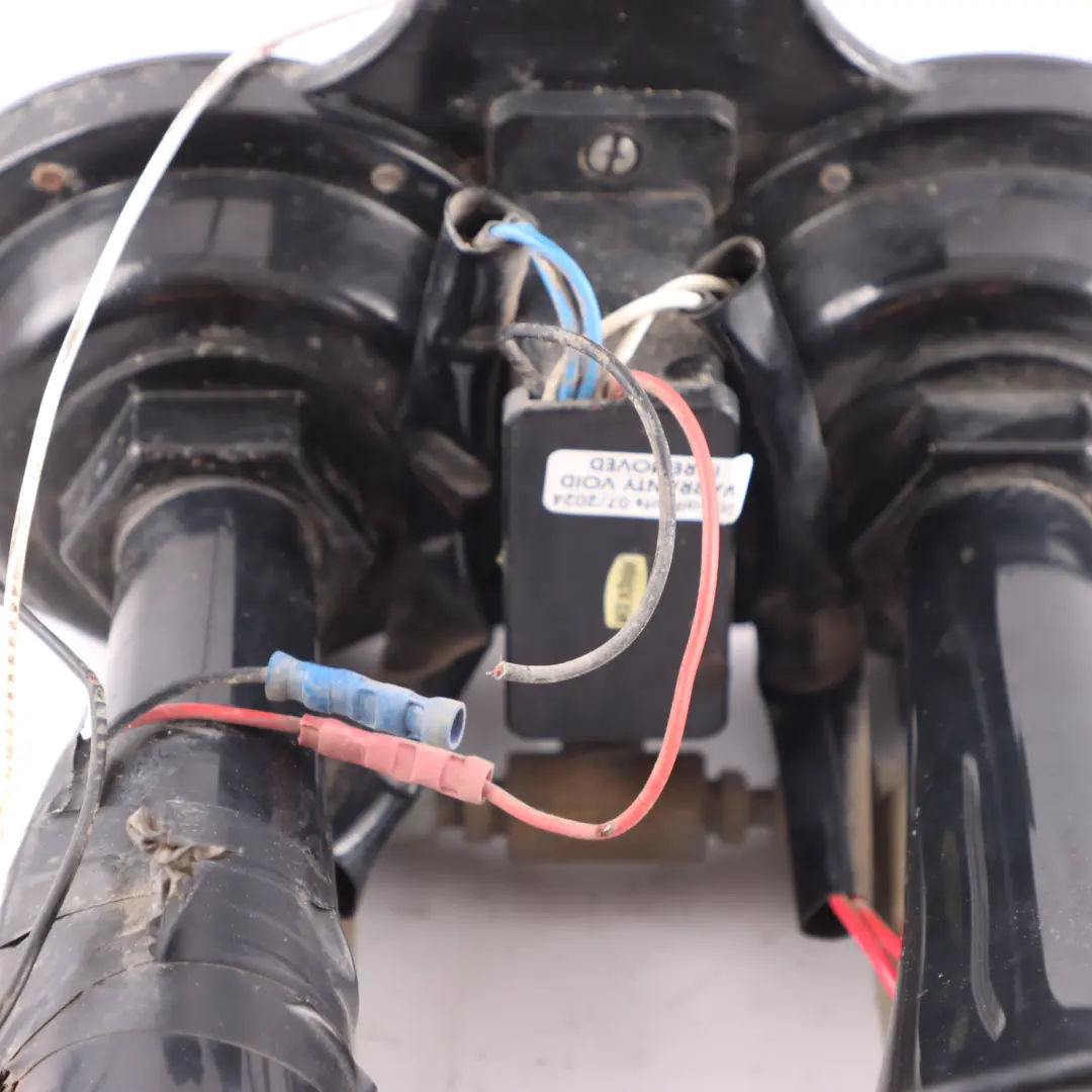 Pneumatic Double Air Horn Dual Trumpet Air Horn Unit 24V to with Part number DOUBLE HORN 24V Pneumatic Double Air Horn Dual Trumpet Air Horn Unit 24V - SKU DOUBLE HORN 24V - Part number DOUBLE HORN 24V