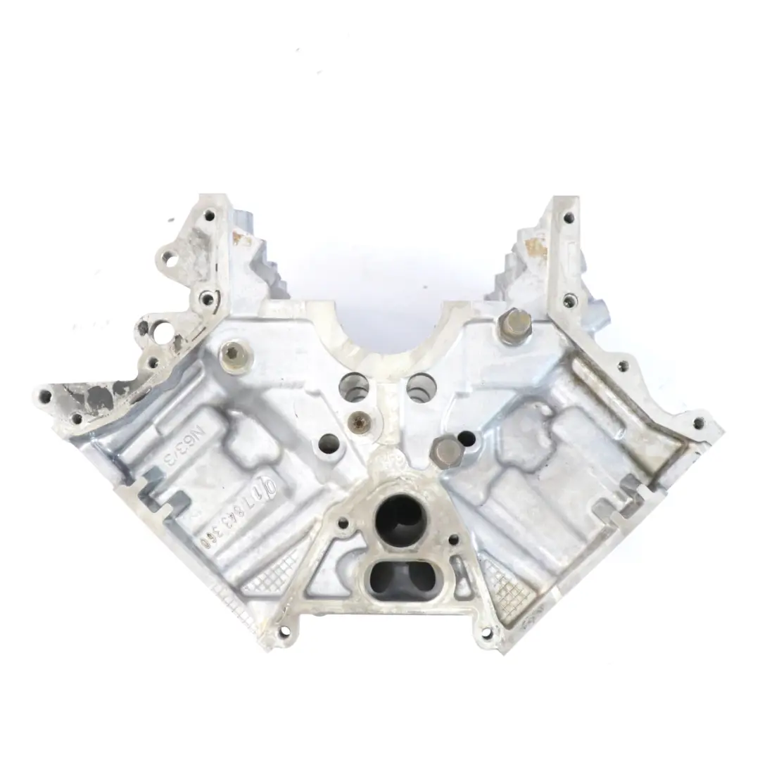 Motor 8 Cylinder Block V8 For Coffee Table Project - NO USABLE COMO PARTES BMW - SKU Engine Block For Coffee Table-6 - Número de pieza Engine Block For Coffee Table