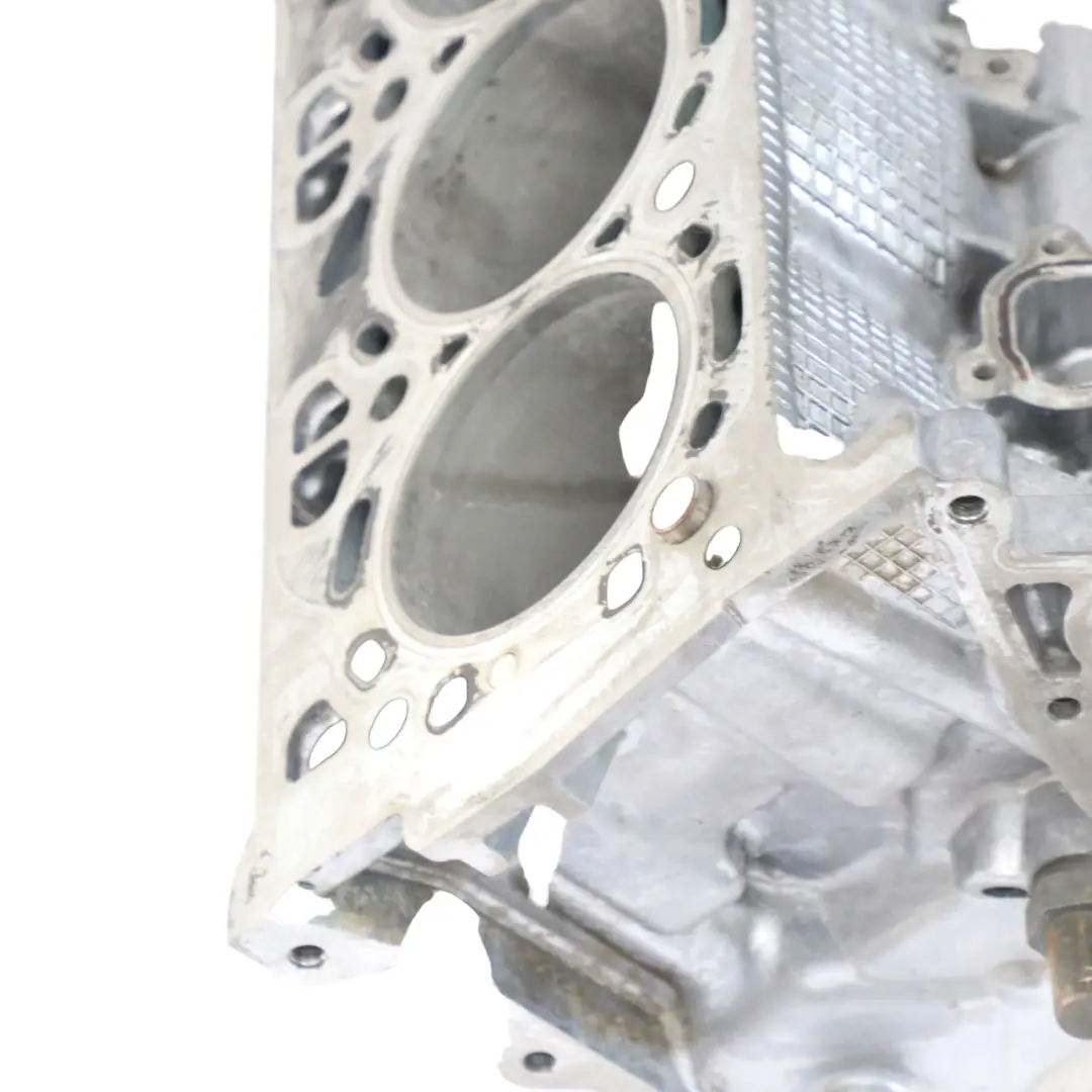 Motor 8 Cylinder Block V8 For Coffee Table Project - NO USABLE COMO PARTES BMW - SKU Engine Block For Coffee Table-6 - Número de pieza Engine Block For Coffee Table