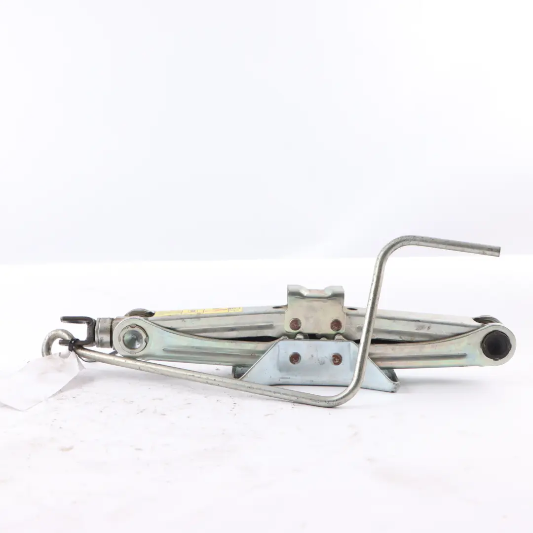 Lifting Jack Honda Car Tool Emergency Spare Wheel Lift 750KG to with Part number Honda Car Jack-1 Lifting Jack Honda Car Tool Emergency Spare Wheel Lift 750KG - SKU Honda Car Jack-1 - Part number Honda Car Jack-1