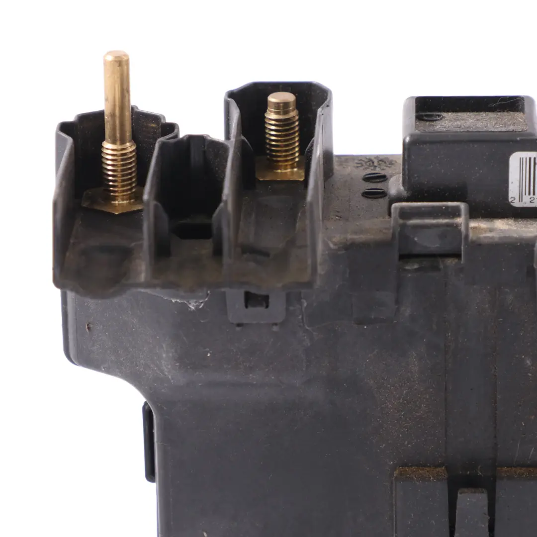  MercedesW221 Vorab Sicherung Sverteiler Kasten Vorder Seite - SKU lhd-A2215401250 - Teilenummer A2215401250