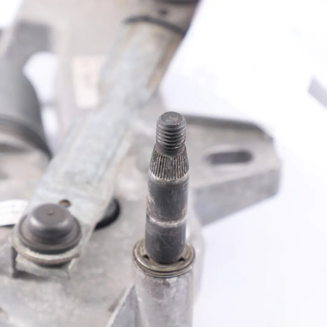 moteur d'essuie-glace pare-brise Liaison droite pour Mercedes W221 à propos du numéro de pièce A2218204442 Mercedes W221 moteur d'essuie-glace pare-brise Liaison droite - SKU lhd-A2218204442 - Numéro de pièce A2218204442