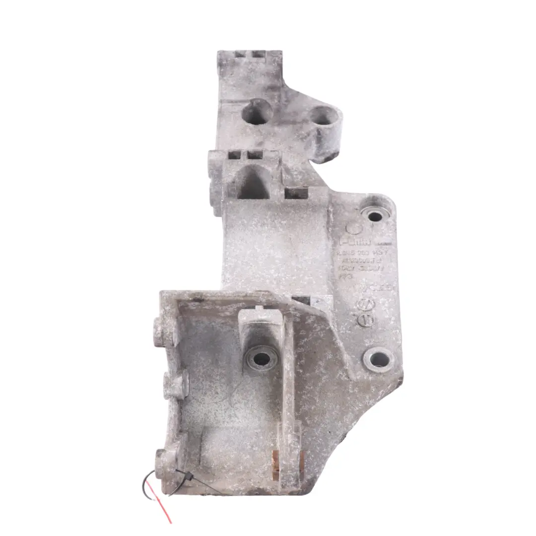 Supporto staffa alternatore 045903143F per Volkswagen Caddy 1.9 TDI BLS con numero di parte 045903141F Volkswagen Caddy 1.9 TDI BLS Supporto staffa alternatore 045903143F - SKU 045903141F - Numero di parte 045903141F