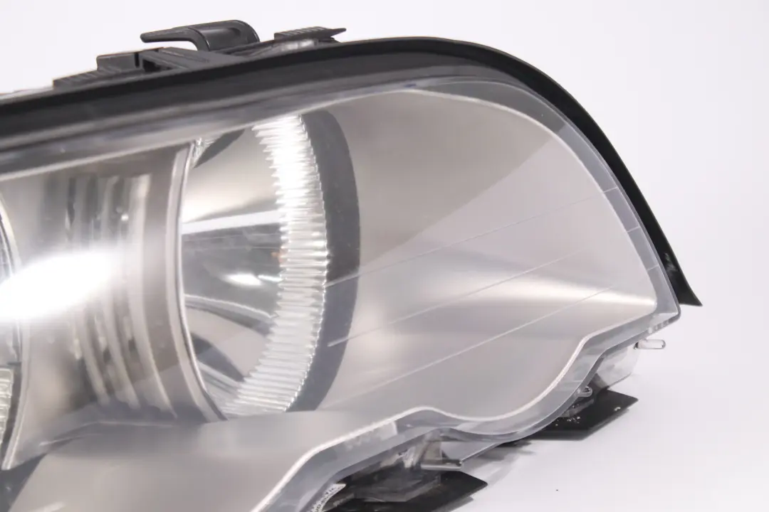 Headlight Headlamp Light Lamp Front Right O/S to BMW E46 with Part number 6908220 BMW E46 Headlight Headlamp Light Lamp Front Right O/S - SKU rhd-6908220 - Part number 6908220