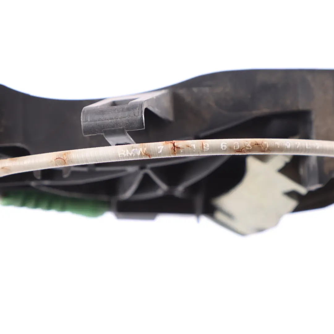 Grab Handle BMW E92 E93 Base Carrier Front Right Door O/S 7199836 to with Part number 7119603 Grab Handle BMW E92 E93 Base Carrier Front Right Door O/S 7199836 - SKU rhd-7119603-2 - Part number 7119603