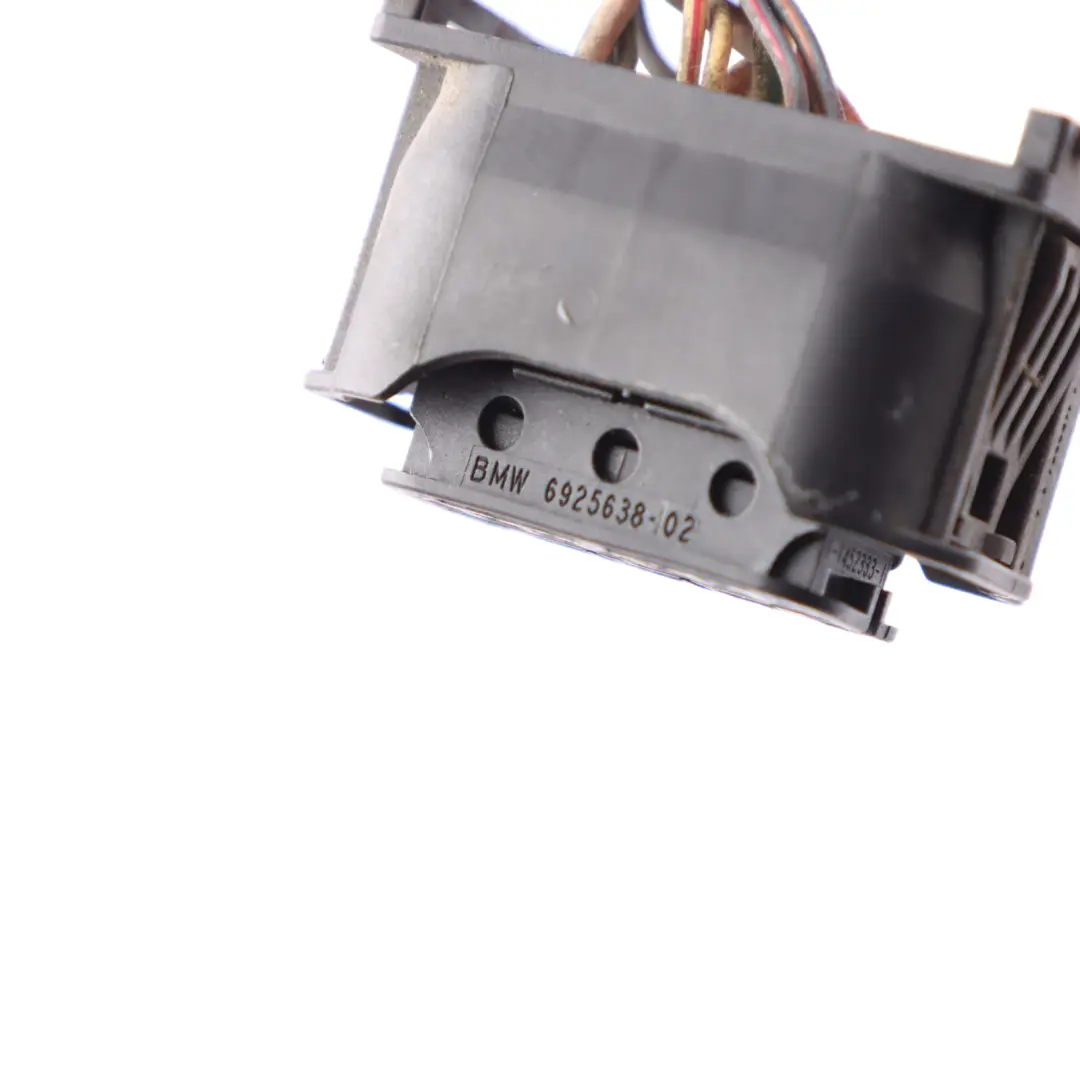 Bi-Xenon Headlight Headlamp Lamp Front Left N/S Plug Socket Wiring to BMW X5 E53 with Part number 7166807 BMW X5 E53 Bi-Xenon Headlight Headlamp Lamp Front Left N/S Plug Socket Wiring - SKU rhd-7166807-3 - Part number 7166807