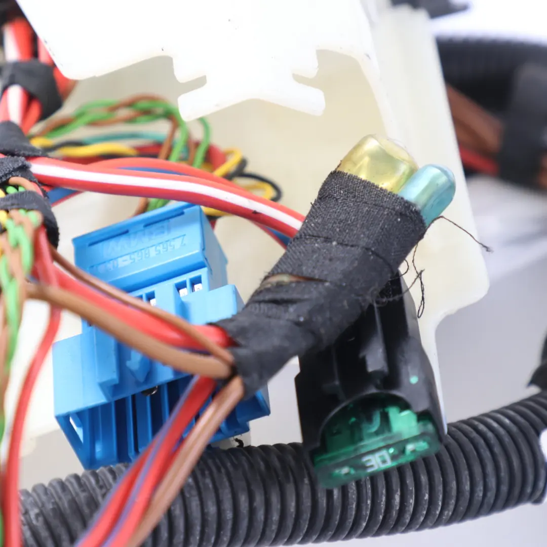 Wiring BMW F07 GT 530d N57 Automatic Gearbox Harness Loom Cable to Engine with Part number 8516713 Engine Wiring BMW F07 GT 530d N57 Automatic Gearbox Harness Loom Cable - SKU rhd-8516713 - Part number 8516713