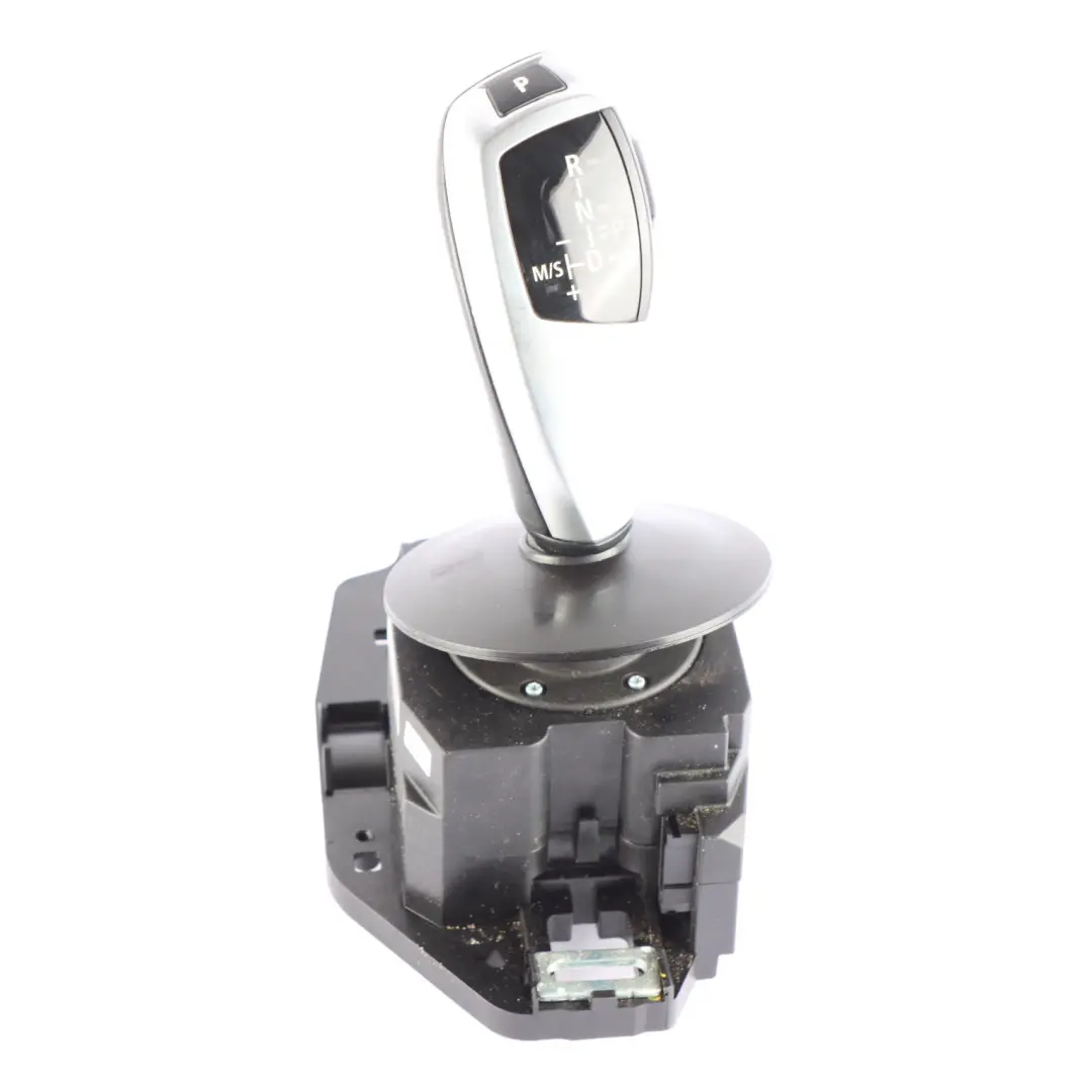 Selector Knob Shifting Steptronic 9174982 to BMW E60 E61 E63 LCI Automatic Gear with Part number 9212219 BMW E60 E61 E63 LCI Automatic Gear Selector Knob Shifting Steptronic 9174982 - SKU rhd-9159751-3 - Part number 9212219