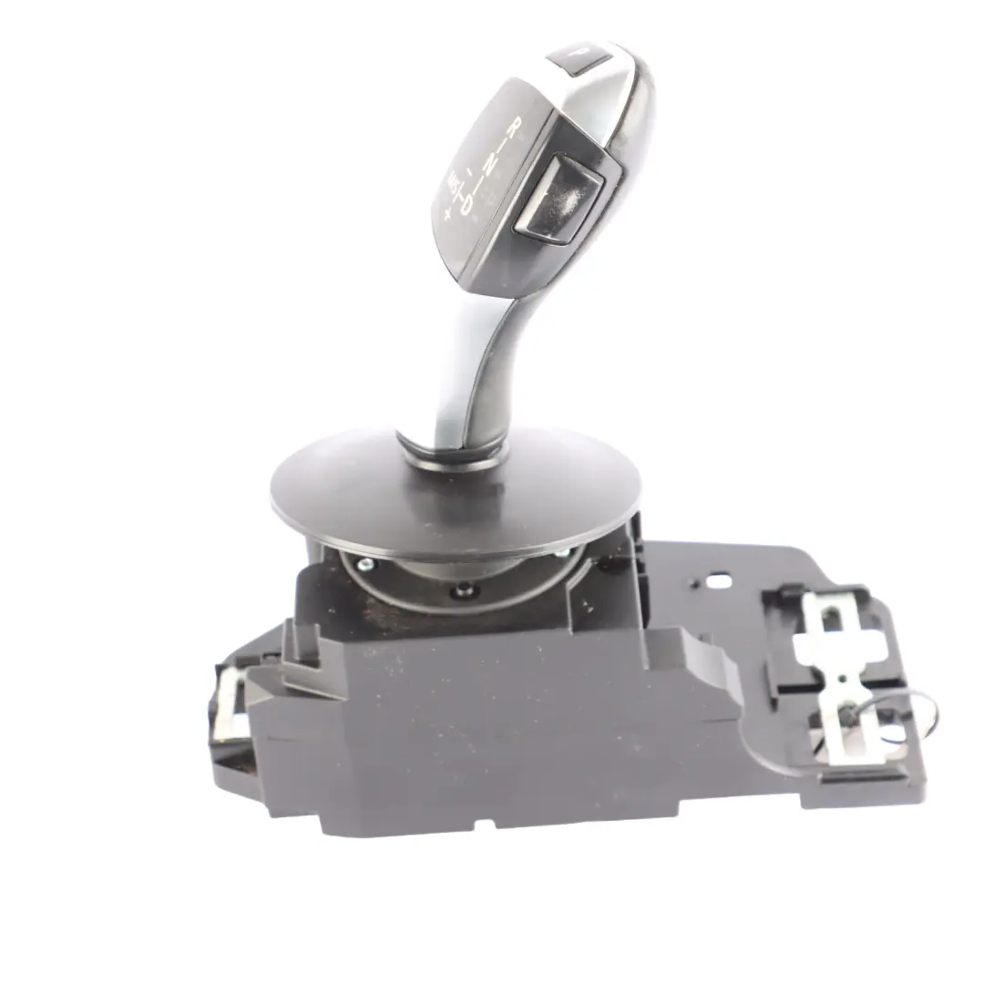 Selector Knob Shifting Steptronic 9174982 to BMW E60 E61 E63 LCI Automatic Gear with Part number 9212219 BMW E60 E61 E63 LCI Automatic Gear Selector Knob Shifting Steptronic 9174982 - SKU rhd-9159751-3 - Part number 9212219