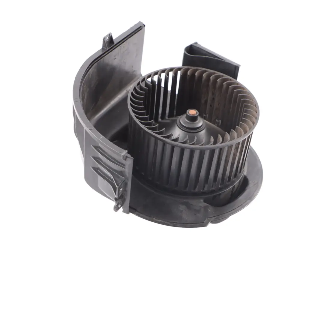 Blower Fan BMW X5 F15 F85 X6 F16 F86 Heater Fan Blower Unit Motor Bosch to with Part number 9291178 Blower Fan BMW X5 F15 F85 X6 F16 F86 Heater Fan Blower Unit Motor Bosch - SKU rhd-9291178-1 - Part number 9291178