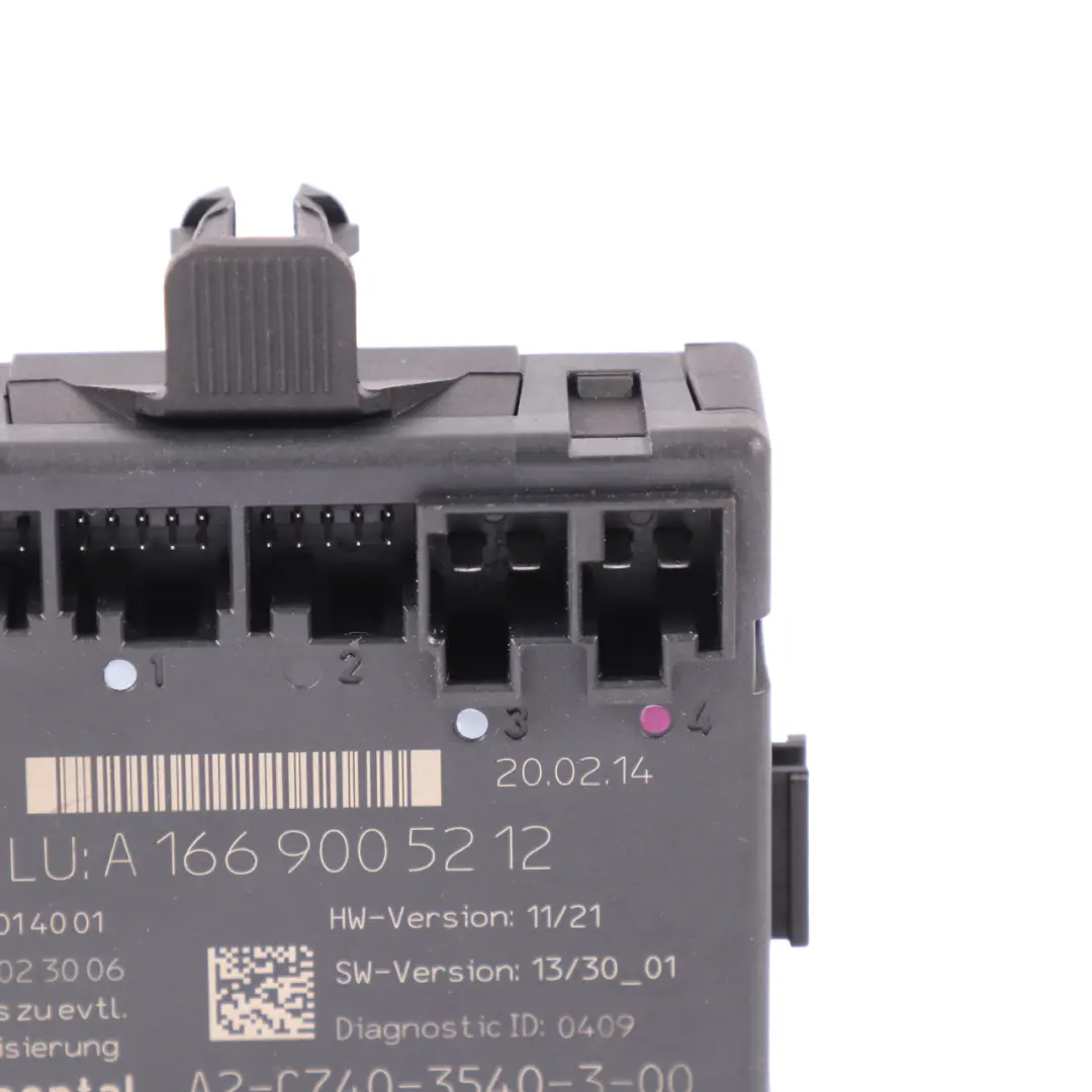 Front Door Module Right O/S Door Control Unit A2059006013 to Mercedes ML W166 with Part number A1669005212 Mercedes ML W166 Front Door Module Right O/S Door Control Unit A2059006013 - SKU RHD-A1669005212 - Part number A1669005212