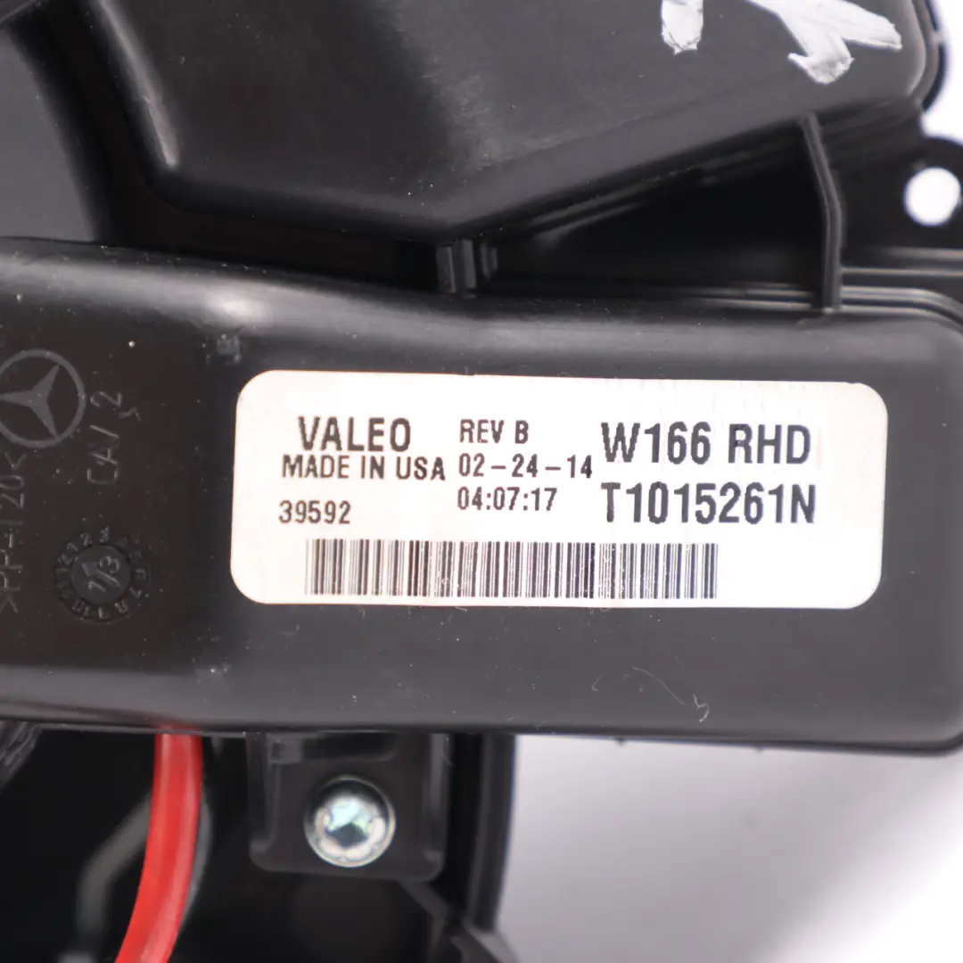 Heater Blower Motor Fan Unit to Mercedes ML W166 C292 with Part number A1669066200 Mercedes ML W166 C292 Heater Blower Motor Fan Unit - SKU rhd-A1669066200 - Part number A1669066200