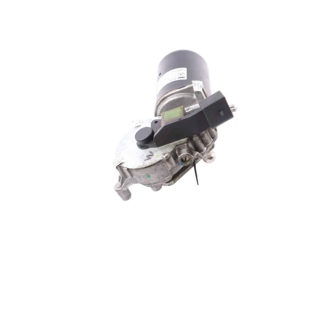 Windscreen Wiper Linkage Motor to Mercedes SLK R171 with Part number A1718202342 Mercedes SLK R171 Windscreen Wiper Linkage Motor - SKU rhd-A1718202342-1 - Part number A1718202342