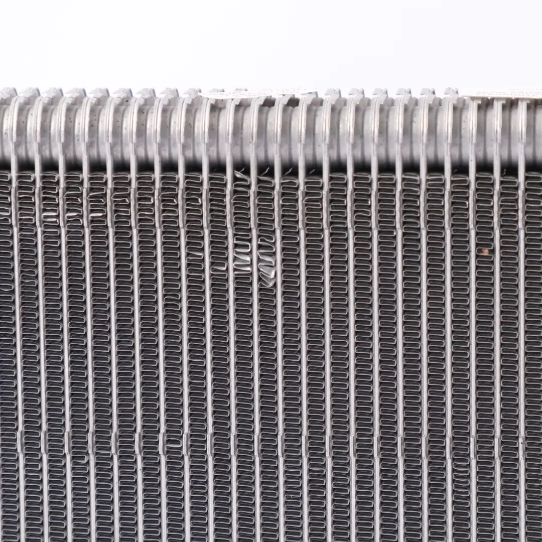 Heater Matrix Heat Exchanger Radiator to Mercedes W205 W213 with Part number A2058300005 Mercedes W205 W213 Heater Matrix Heat Exchanger Radiator - SKU rhd-A2058300005-2 - Part number A2058300005