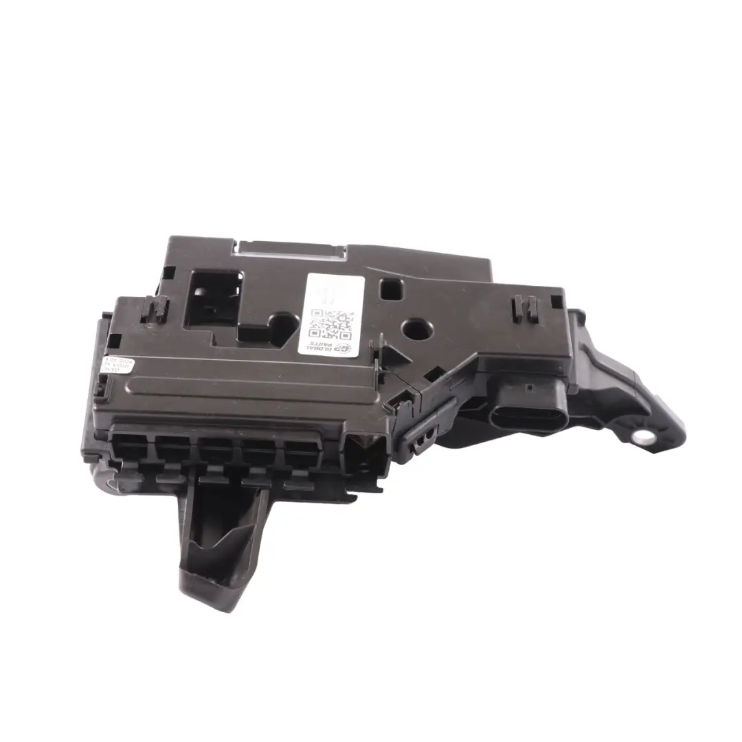 Dashboard Fuse Box Control Module Power Distribution to Mercedes X253 with Part number A2135403939 Mercedes X253 Dashboard Fuse Box Control Module Power Distribution - SKU rhd-A2135403939 - Part number A2135403939