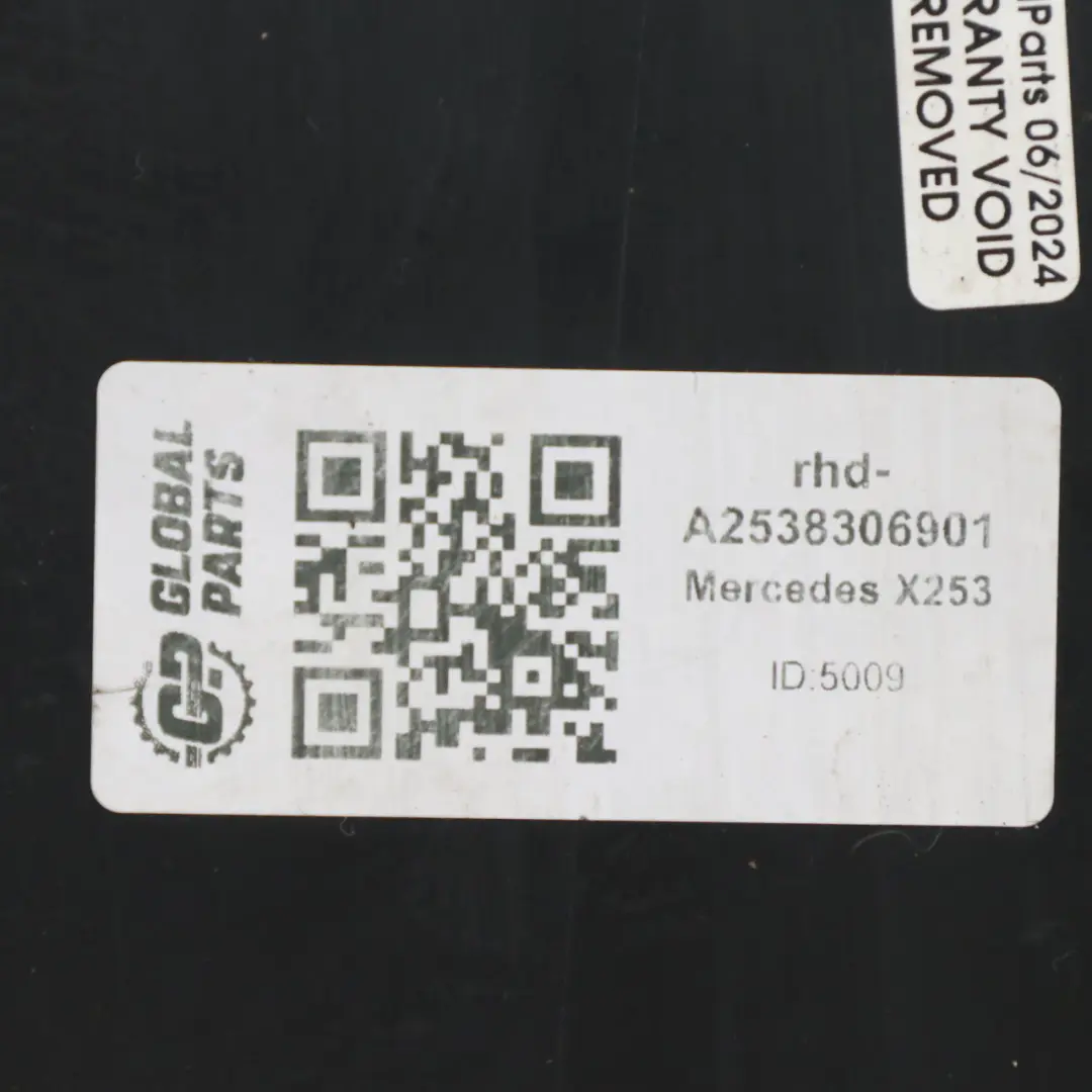 Mercedes X253 Windscreen Wiper Trim Cover Front Bonnet Wiper Trim - SKU rhd-A2538306901 - Part number A2538306901