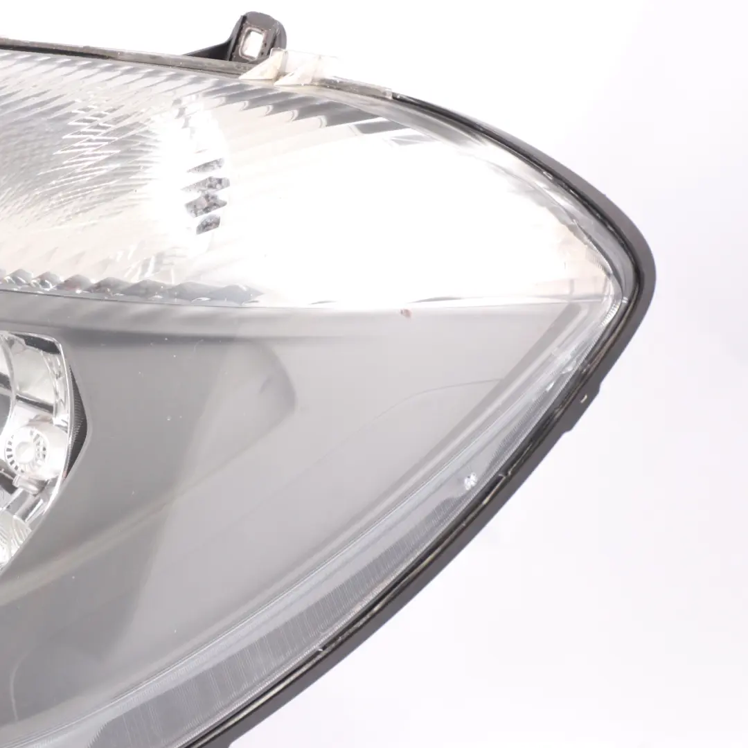 Facelift Headlight Headlamp Front Left N/S to Mercedes Sprinter W906 with Part number A9068202561 Mercedes Sprinter W906 Facelift Headlight Headlamp Front Left N/S - SKU rhd-A9068202561-1 - Part number A9068202561