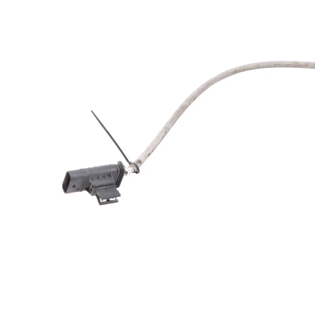 Oxygen Lambda Sensor Exhaust to Mercedes W205 with Part number 0005428004 Mercedes W205 Oxygen Lambda Sensor Exhaust - SKU 0005428004 - Part number 0005428004