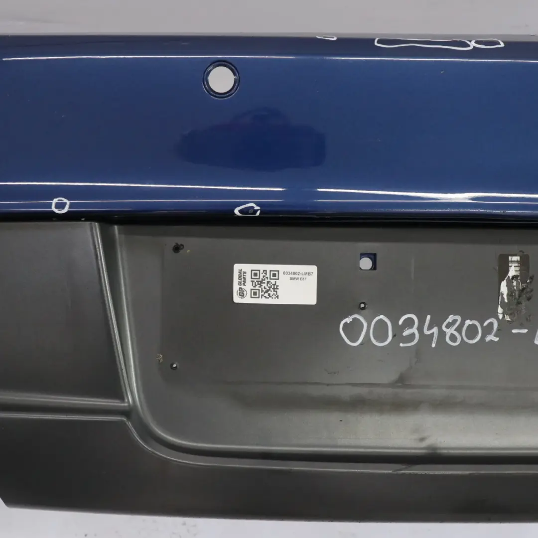 Zderzak Tylny M-Pakiet PDC Le Mans Blau Blue - 381 do BMW E81 E87 LCI o numerze 0034802 BMW E81 E87 LCI Zderzak Tylny M-Pakiet PDC Le Mans Blau Blue - 381 - SKU 0034802-LMB7 - Numer Części 0034802