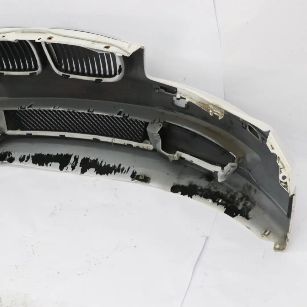 Complete Front Bumper Trim PDC Alpinweiss White 3 - 300 to BMW E81 E87 LCI with Part number 0035909 BMW E81 E87 LCI Complete Front Bumper Trim PDC Alpinweiss White 3 - 300 - SKU 0035909-AW1 - Part number 0035909