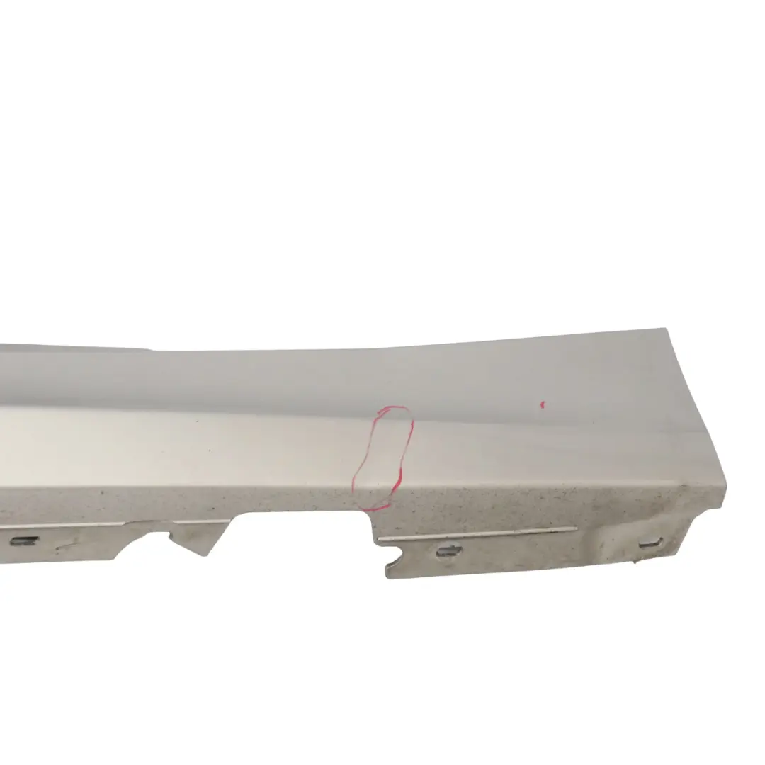 BMW E81 E88 Bande de seuil latérale droite Kaschmirsilber Cashmere Argent A72 - SKU 0036142-KAS3 - Numéro de pièce 0036142