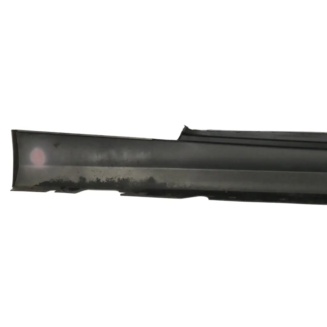 Faldón lateral Sill Strip Izquierda E88 Kaschmirsilber Plata - A72 BMW E81 E82 - SKU 0036143-KAS2 - Número de pieza 0036143