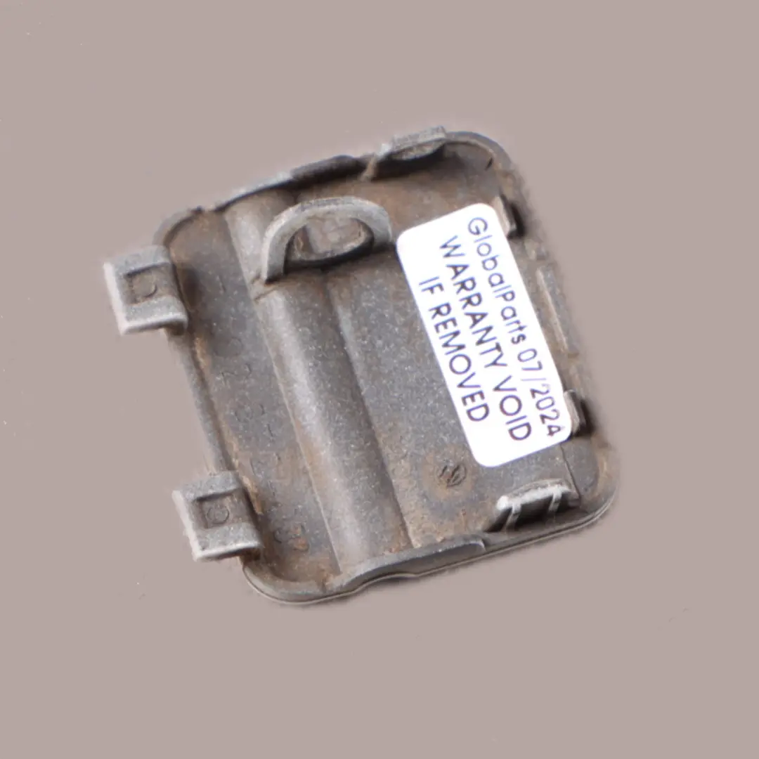 Flap Towing Eye Cover Rear Bumper Cap Alpine White 300 7202672 to BMW E91 LCI with Part number 0036882 BMW E91 LCI Flap Towing Eye Cover Rear Bumper Cap Alpine White 300 7202672 - SKU 0036882-AW - Part number 0036882