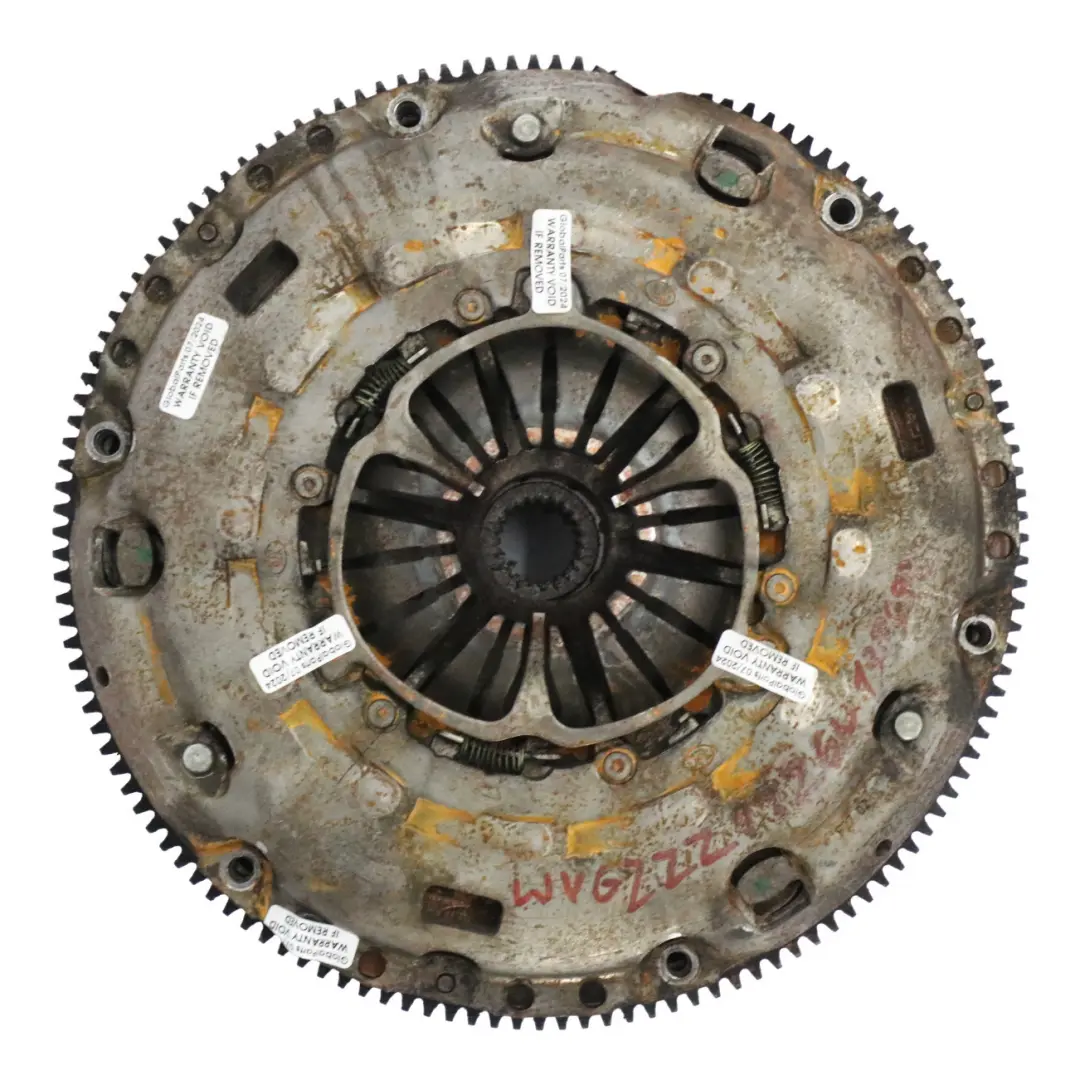 Mass Flywheel Clutch Kit to VW Touran 1T Audi A3 8P 2.0 Diesel Dual Twin with Part number 022141015S VW Touran 1T Audi A3 8P 2.0 Diesel Dual Twin Mass Flywheel Clutch Kit - SKU 022141015S - Part number 022141015S