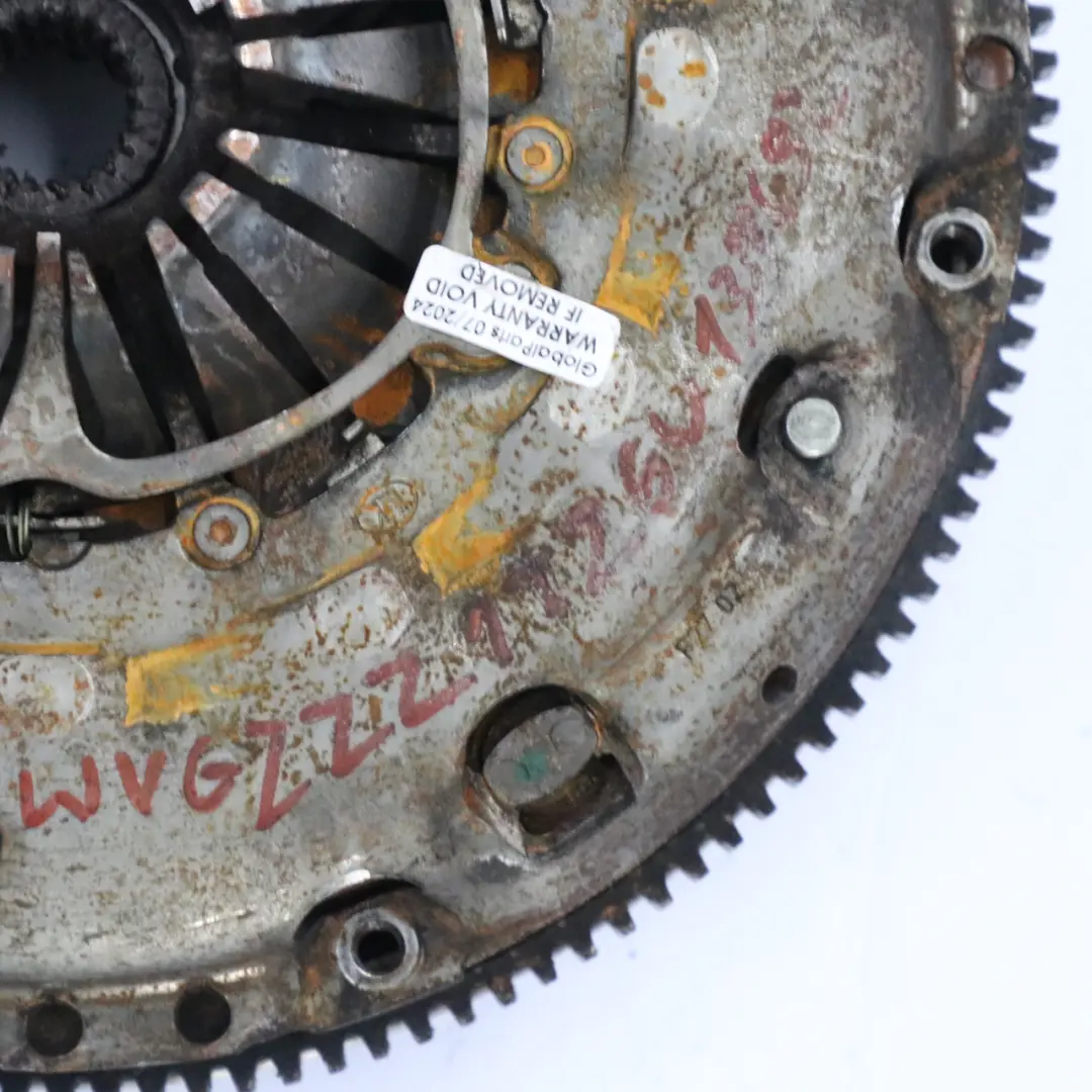 Mass Flywheel Clutch Kit to VW Touran 1T Audi A3 8P 2.0 Diesel Dual Twin with Part number 022141015S VW Touran 1T Audi A3 8P 2.0 Diesel Dual Twin Mass Flywheel Clutch Kit - SKU 022141015S - Part number 022141015S