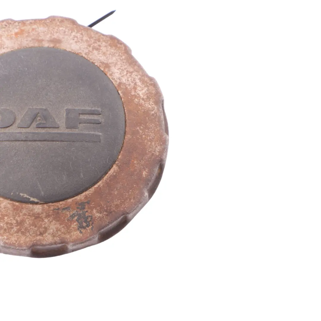 85CF Fuel Filler Fill Tank Flap Cap Cover Fuel Tank Cap to DAF with Part number 0288639 DAF 85CF Fuel Filler Fill Tank Flap Cap Cover Fuel Tank Cap - SKU 0288639 - Part number 0288639