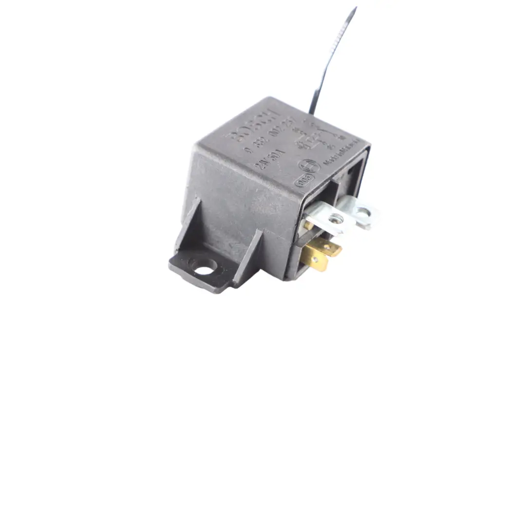 Bosch Starter Relay Electrical Control Unit Module Start-Repeater to with Part number 0332002257 Bosch Starter Relay Electrical Control Unit Module Start-Repeater - SKU 0332002257 - Part number 0332002257